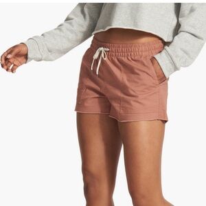 GREEN Vuori Women Ripstop Shorts